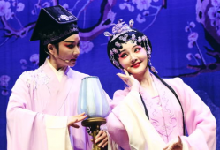 牡丹亭电视剧,穿越时空的爱情传奇